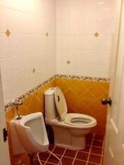 ให้เช่า-ทาวเฮ้าส์-3-ชั้น-ใกล้กับ-bts-แบริ่ง-for-rent-townhouse-3storey-near-bts-bearing