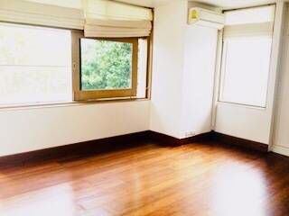 บ้านเดี่ยวขนาดใหญ่กลางใจเมือง-พร้อมสระว่ายน้ำส่วนตัว-แถว-btsพร้อมพงษ์-big-single-house-with-private