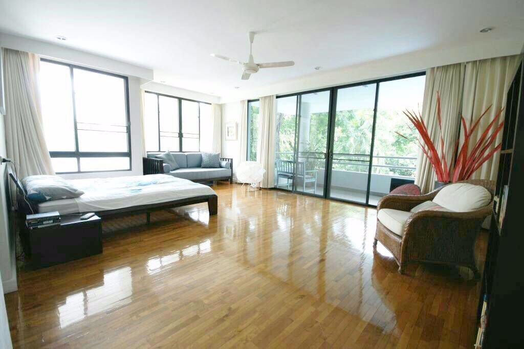 บ้านเดี่ยวหรู-ระเบียงใหญ่-พร้อมสระส่วนตัว-เอกมัย-single-house-with-private-pool-soi-ekamai