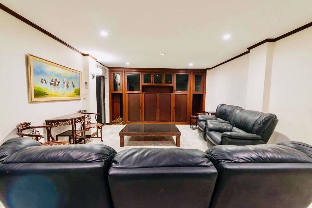 ทาวน์เฮาส์สวยมาก-เพื่อพักอาศัยหรือ-ทำสำนักงาน-nice-town-house-thonglor