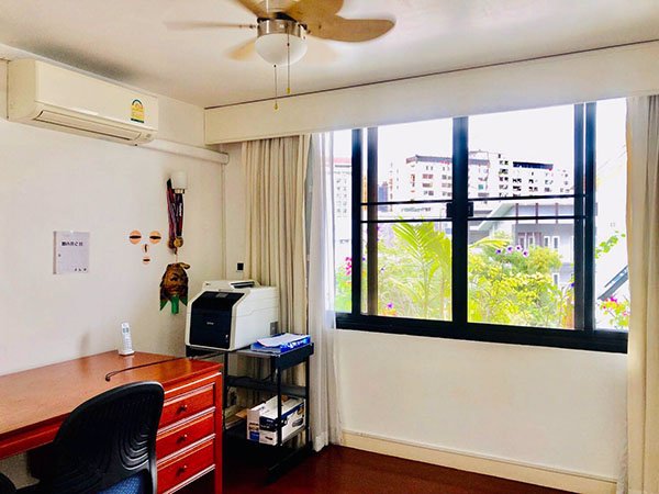 บ้านตกแต่งสวย-พร้อมเฟอร์ฯ-ในหมู่บ้าน-มี-club-house-ใหญ่-a-nice-house-in-compound-with-club-house