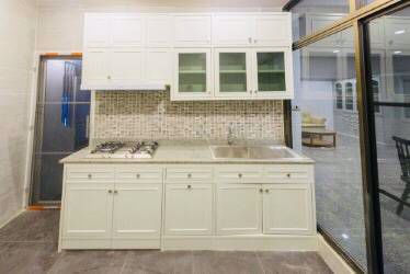 ทาวน์เฮาส์ตกแต่งสวย-ในหมู่บ้าน-ใกล้-bts-ทองหล่อ-nice-town-house-close-bts-in-soi-thonglor