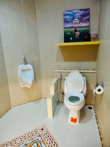 ทาวน์เฮาส์ขนาดใหญ่-ตกแต่งสวยมาก-ย่านพร้อมพงษ์-a-very-nice-modern-big-town-house-in-sukhumvit