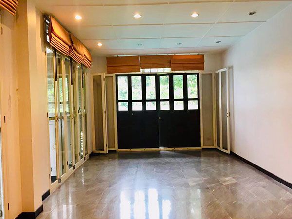 บ้านเดี่ยว-มีสระส่วนตัว-เพื่ออยู่อาศัย-ในซอยสุขุมวิท-71-a-single-house-with-private-pool