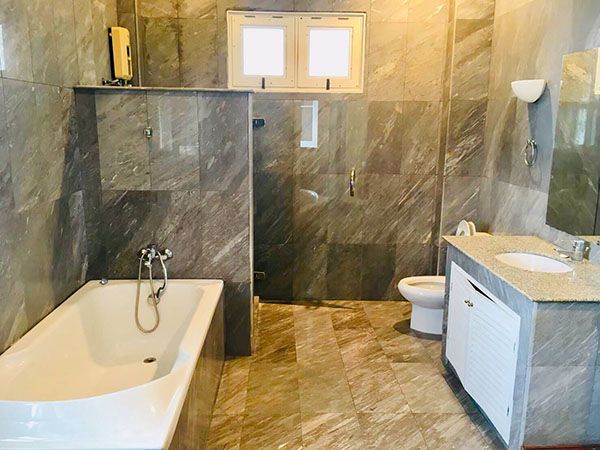 บ้านเดี่ยว-มีสระส่วนตัว-เพื่ออยู่อาศัย-ในซอยสุขุมวิท-71-a-single-house-with-private-pool