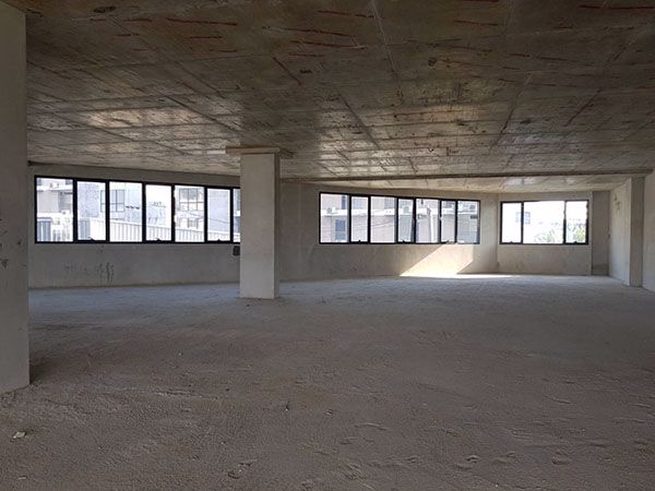 ขายด่วน-โชว์รูม-ใหม่กริ๊บ-ติดถนนใหญ่-ใกล้มอเตอร์เวย์-for-urgent-sale-brandnew-showroom-near-motorway