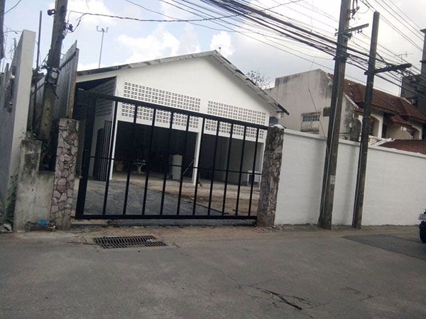 ขายด่วน-โกดัง-สุขุมวิท-71-เหมาะทำสำนักงาน-บ้านหรือ-อพาร์ทเม้นท์-for-urgent-sale-warehouse