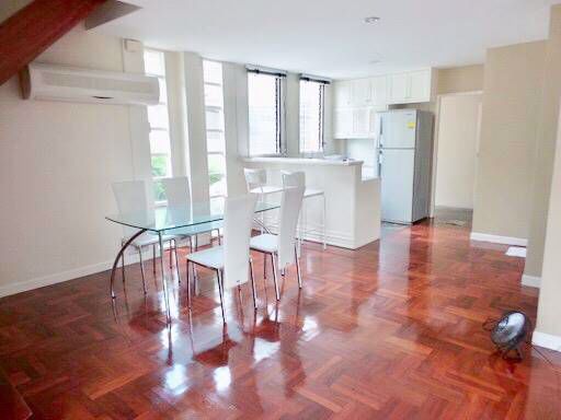 ทาวน์เฮาส์-ย่านพร้อมพงษ์-เพื่ออยู่อาศัย-หรือ-ทำสำนักงาน-town-home-for-residence-or-business