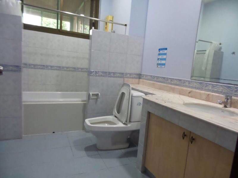 ให้เช่า-บ้านเดี่ยว-หลังใหญ่-พร้อมสวนและสนาม-ใน-สุขุมวิท-71-for-rent-single-house-with-garden