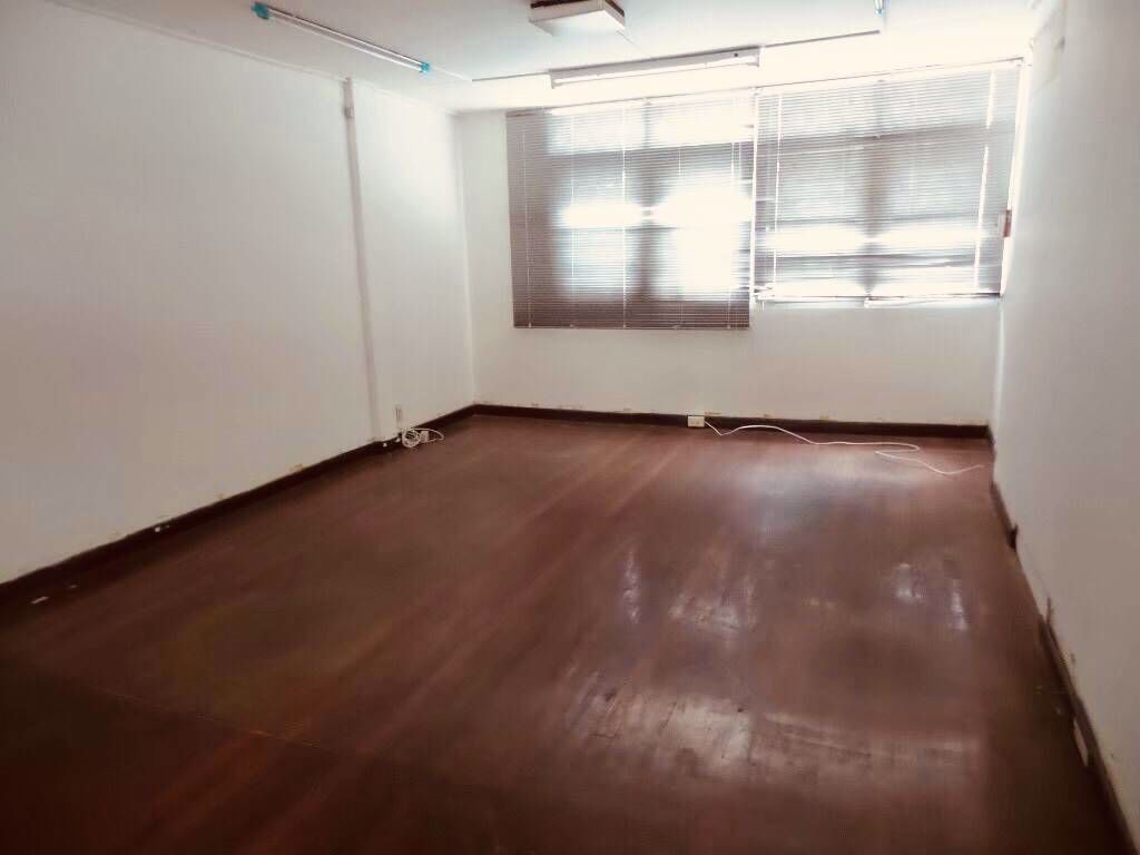 ให้เช่าทาวน์เฮ้าส์เก่าทำเลดีมากๆ-เพื่อทุกธุรกิจในเอกมัย-for-rent-a-old-town-house-for-business