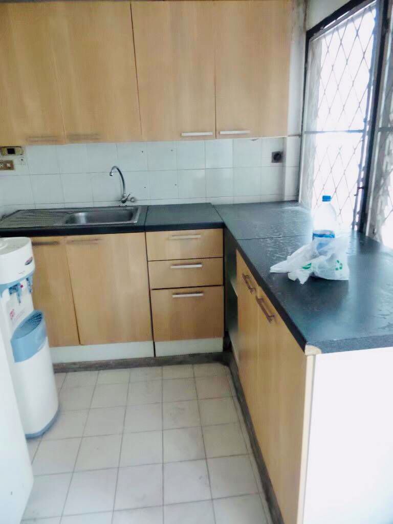 ให้เช่าทาวน์เฮ้าส์เก่าทำเลดีมากๆ-เพื่อทุกธุรกิจในเอกมัย-for-rent-a-old-town-house-for-business