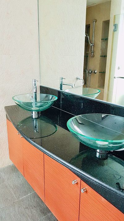 ให้เช่าทาวน์เฮ้าส์ทันสมัย-สวยใหม่เพื่ออยู่อาศัยในเอกมัย-for-rent-a-new-nice-modern-town-house