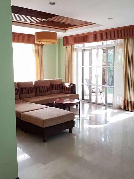 บ้านเดี่ยว-พร้อมสระน้ำส่วนตัว-ในหมู่บ้านเพื่ออยู่อาศัย-ในซอยลาซาล-single-house-for-residence