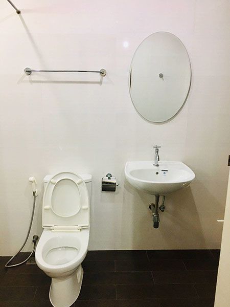 ให้เช่าบ้านเดี่ยว-มีสนาม-เพื่ออยู่อาศัยและทำสำนักงาน-ในเอกมัย-for-rent-very-nice-house-in-ekamai