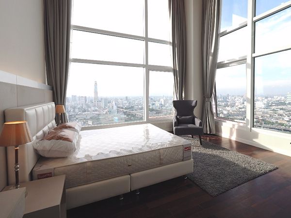 คอนโด-circle-condominium-แต่งหรูแบบ-duplex-4ห้องนอน-for-rent-a-luxury-and-spacious-4-bedroom-duplex
