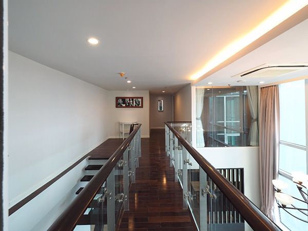 คอนโด-circle-condominium-แต่งหรูแบบ-duplex-4ห้องนอน-for-rent-a-luxury-and-spacious-4-bedroom-duplex