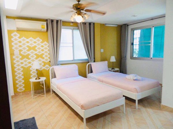 ทาวน์เฮ้าส์-ทองหล่อ-เพื่ออยู่อาศัย-หรือ-สำนักงาน-town-house-at-thonglor