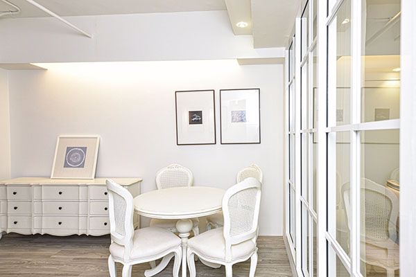 คอนโด-modern-chic-state-tower-สีลม-ห้อง-renovate-ใหม่กิ๊ก-a-newly-renovated-spacious-modern-chick