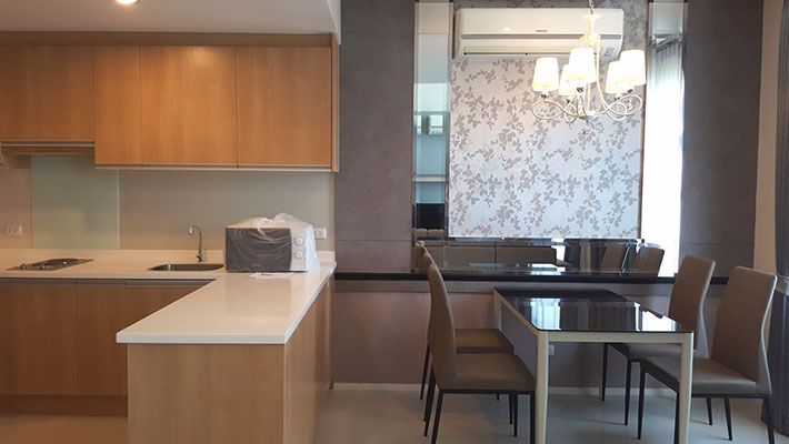 villa-asoke-แบบ-duplex-1-ห้องนอน-พื้นที่กว้าง-เพียง-2-3-นาทีจาก-mrt-เพชรบุรี-a-spacious-beautiful