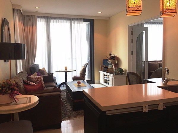 คอนโด-aguston-sukhumvit-22-ห้องกว้าง-แต่งสวย-แบบ-1-ห้องนอน-a-very-nice-spacious-and-pet-friendly