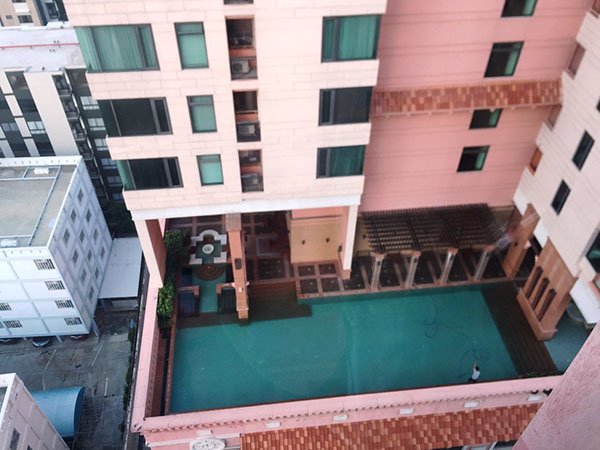 คอนโด-aguston-sukhumvit-22-ห้องกว้าง-แต่งสวย-แบบ-1-ห้องนอน-a-very-nice-spacious-and-pet-friendly