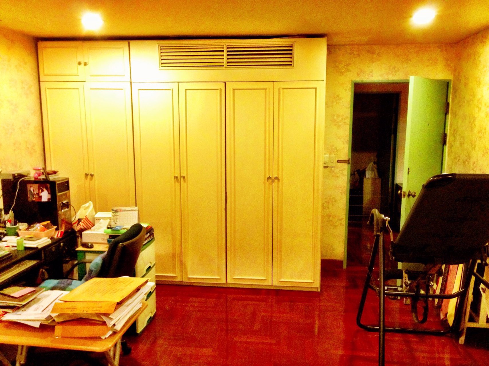 ขายคอนโดมิเนียม-ที่ตั้งใจกลางกรุงเทพมหานคร-เจ้าของขายเอง-