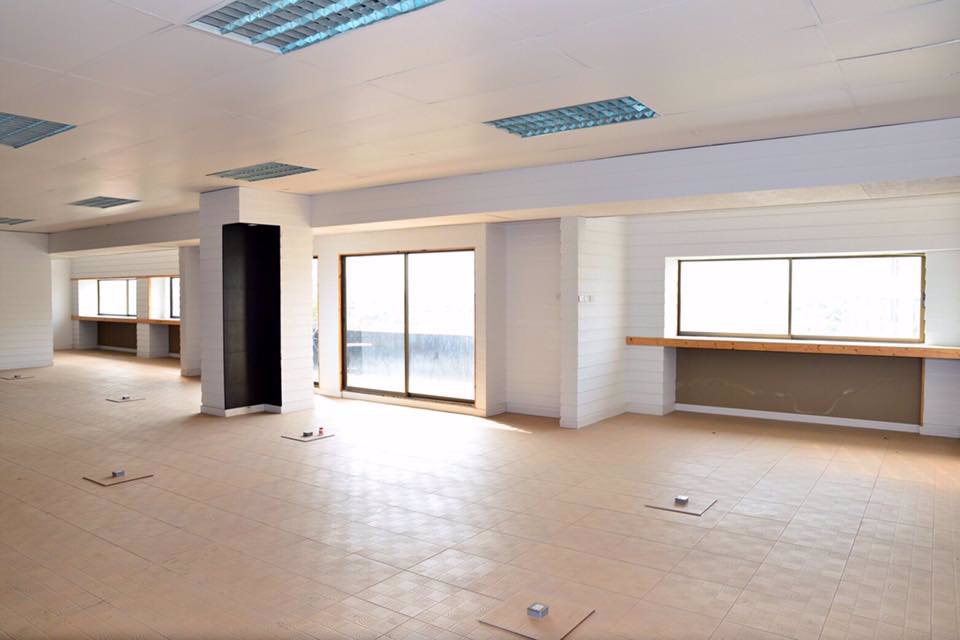 ขายด่วนลดราคาออฟฟิศ-office-ในคอนโดอยู่ติดถนนใหญ่อ่อนนุช-180-ตรมราคา-ตรม-ละ-38000-หรือ-684ล้าน