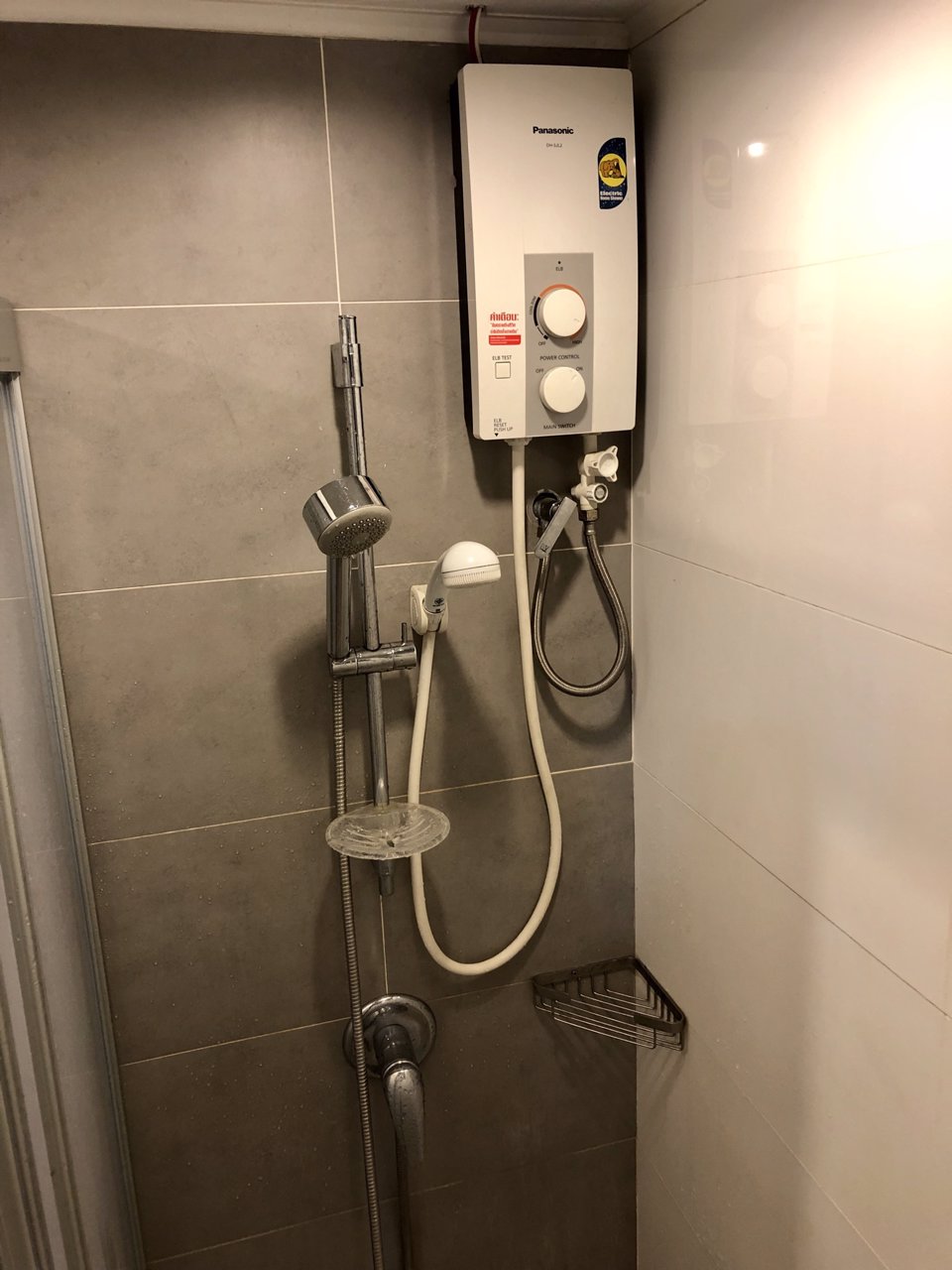 ให้เช่าคอนโดลุมพินีเพลส-พระราม4-กล้วยน้ำไท-ชั้น-10-ให้เช่า-10000-บาท-โทร-0806288997-คุณม่อน