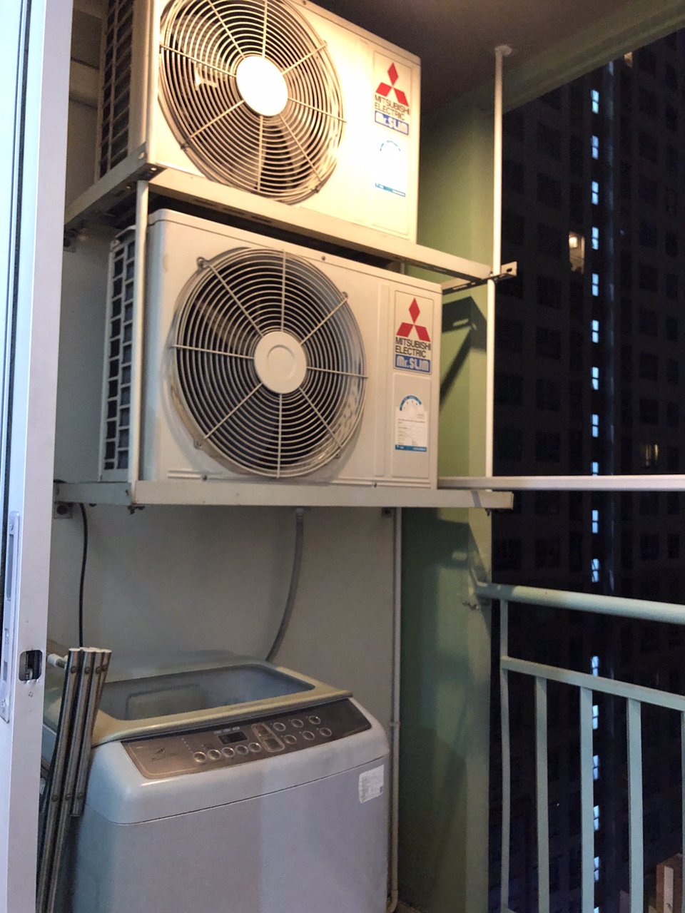 ให้เช่าคอนโดลุมพินีเพลส-พระราม4-กล้วยน้ำไท-ชั้น-10-ให้เช่า-10000-บาท-โทร-0806288997-คุณม่อน