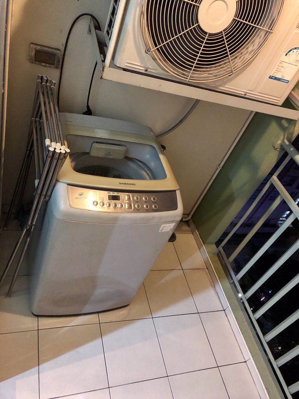 ให้เช่าคอนโดลุมพินีเพลส-พระราม4-กล้วยน้ำไท-ชั้น-10-ให้เช่า-10000-บาท-โทร-0806288997-คุณม่อน