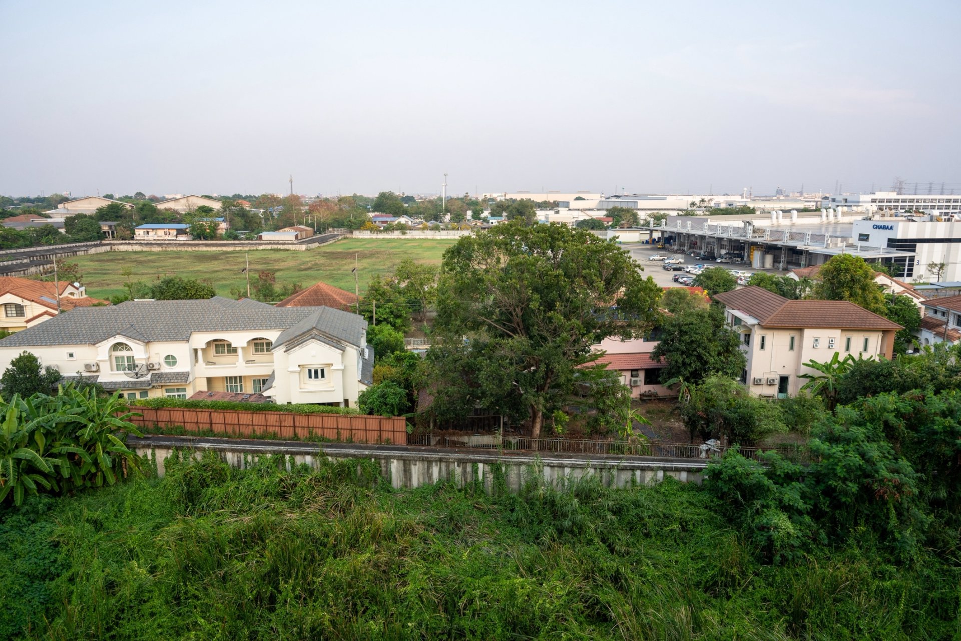 ให้เช่าคอนโด-the-kith-lite-บางกระดี-ติดถนนใหญ่-ถนนติวานนท์-ใกล้นิคมอุตฯบางกะดี-ปทุมธานี