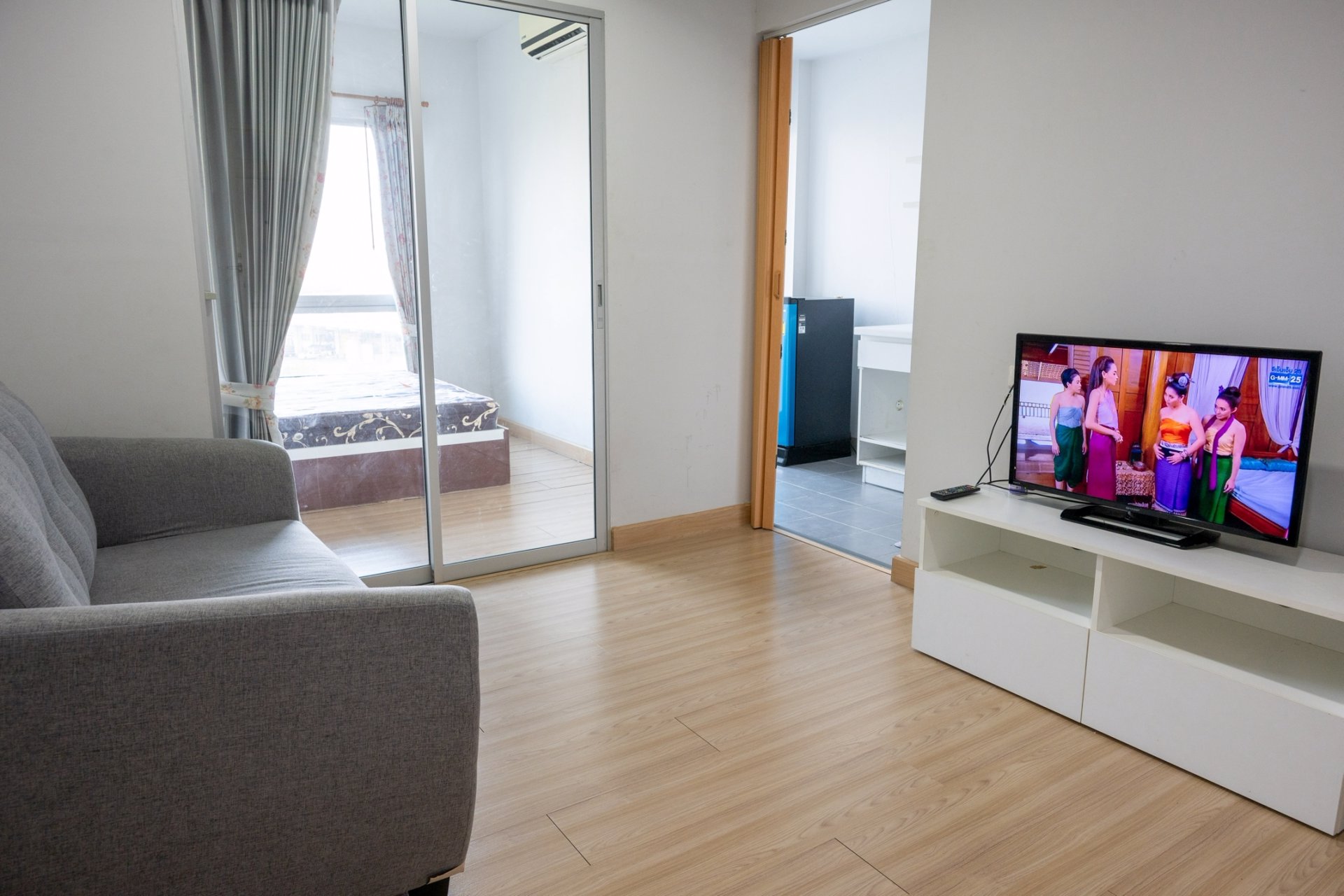 ให้เช่าคอนโด-the-kith-lite-บางกระดี-ติดถนนใหญ่-ถนนติวานนท์-ใกล้นิคมอุตฯบางกะดี-ปทุมธานี