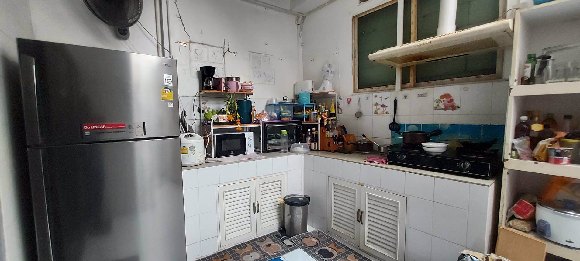 ขายด่วน-ทาวน์เฮ้าส์-2-ชั้น-24-ตารางวา-ถนนนวลจันทร์-ซอย9-กรุงเทพมหานคร