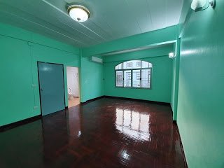 b131-ให้เช่าทาวน์โฮม-3ชั้น-ถนนพระราม-9-ซอย11-บ้านสวยเหมาะสำหรับพักอาศัย-หรือทำออฟฟิต-เขตห้วยขวาง