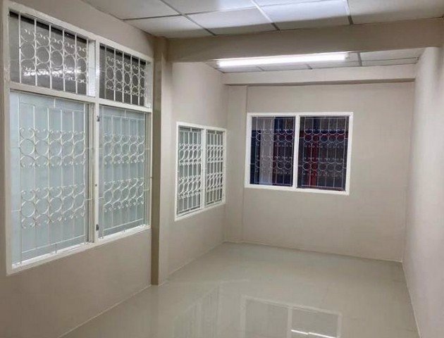 p3-ให้เช่าบ้านชั้นเดียว-ซอยนาคนิวาส-27-ทำเลดี-ย่านเลียบด่วยรามอินทรา-โชคชัยสี่-เหมาะทำออฟฟิศ