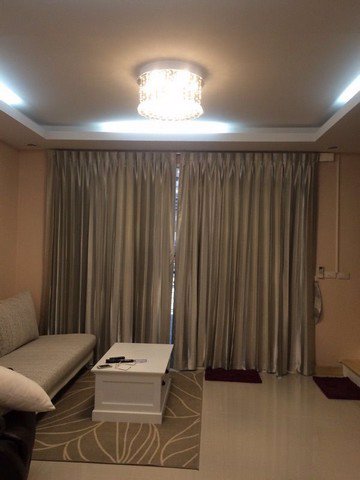 b105-ให้เช่าทาวน์โฮม-3-ชั้น-โครงการ-กัสโต้-แกรนด์-รามคำแหง-บ้านสวย-เหมาะสำหรับพักอาศัยหรือทำออฟฟิต