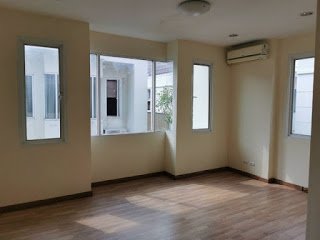 b138-ให้เช่าทาวน์โฮม-3ชั้น-โครงการ-พรีเมี่ยมเพลส-รามอินทรา40-หลังมุมเหมาะสำหรับพักอาศัย-หรือทำออฟฟิต