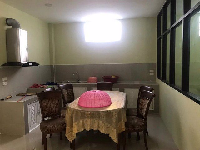 b165-ให้เช่าอาคารพาณิชย์-2-คูหา-2-ชั้น-ซอย-รามอินทรา-109-ใกล้กับสี่แยก-ลำกระโหลก-เขตคลองสามวา-ตึกให