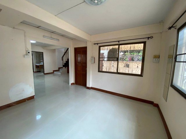 b166-ให้เช่าบ้านเดี่ยว-2ชั้น-ถนน-ลาดพร้าว-71-ซอย-สังคมสงเคราะห์-25-ใกล้ตลาดโชคชัย-4-เหมาะสำหรับพัก