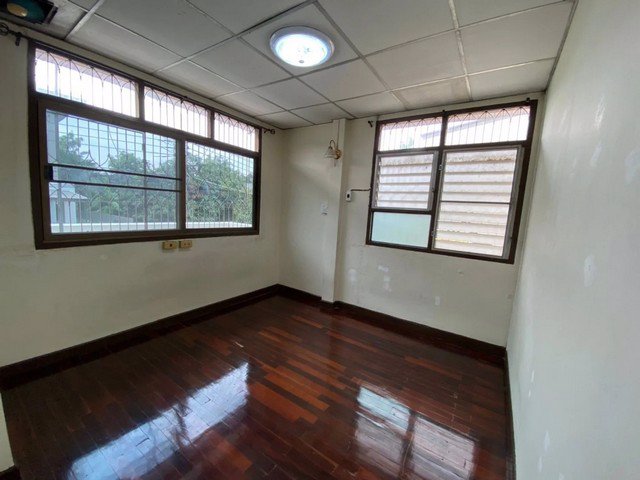 b166-ให้เช่าบ้านเดี่ยว-2ชั้น-ถนน-ลาดพร้าว-71-ซอย-สังคมสงเคราะห์-25-ใกล้ตลาดโชคชัย-4-เหมาะสำหรับพัก