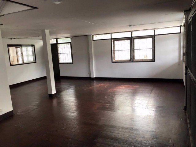 bl13-ให้เช่าบ้านเดี่ยว-2-ชั้น-ถนนพระราม-9-ซอย-41-ใกล้ห้างสรรพสินค้าเดอะไนน์พระราม-9-เขตสวนหลวง