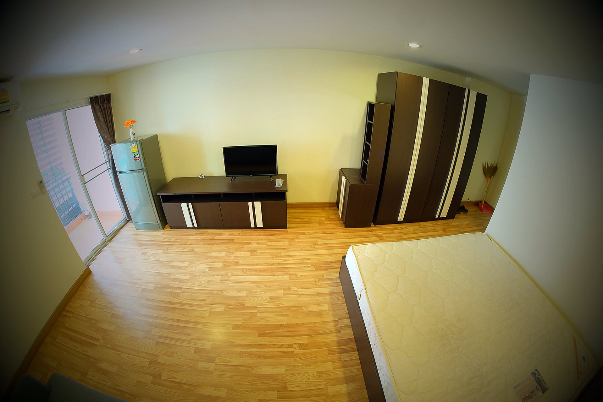 condo-regent-home-12-ลาดพร้าว-41-ใกล้-mrt