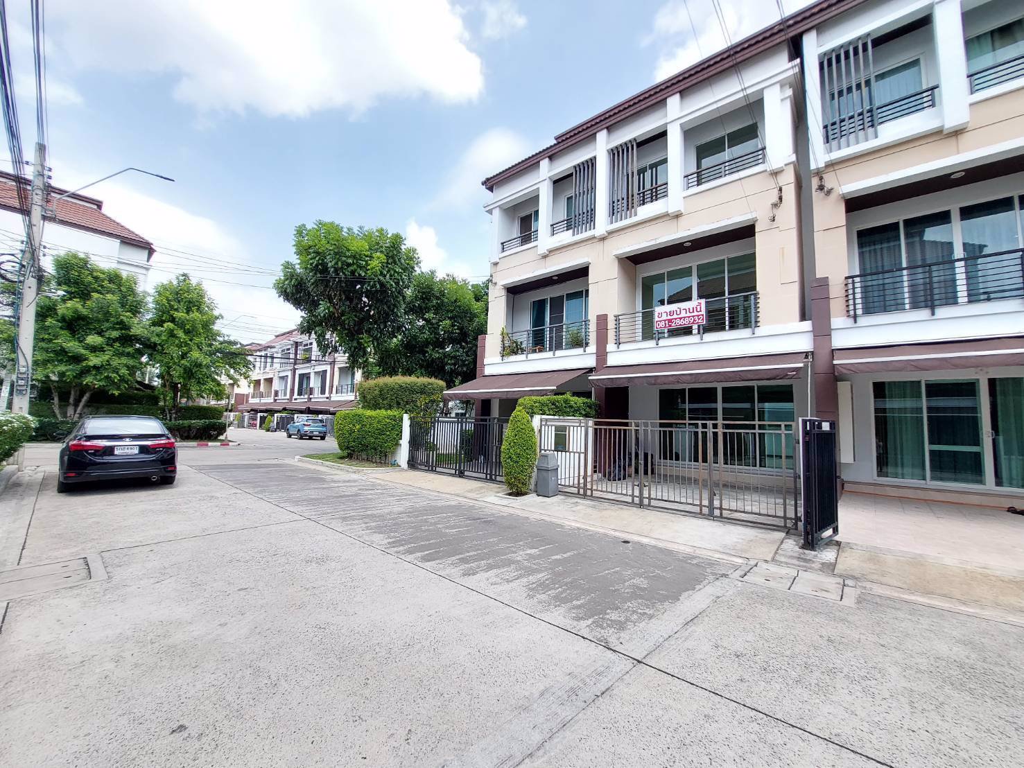 ขาย-ทาวน์โฮม-บ้านกลางเมือง-เกษตร-นวมินทร์-baan-klang-muang-kaset-nawamin