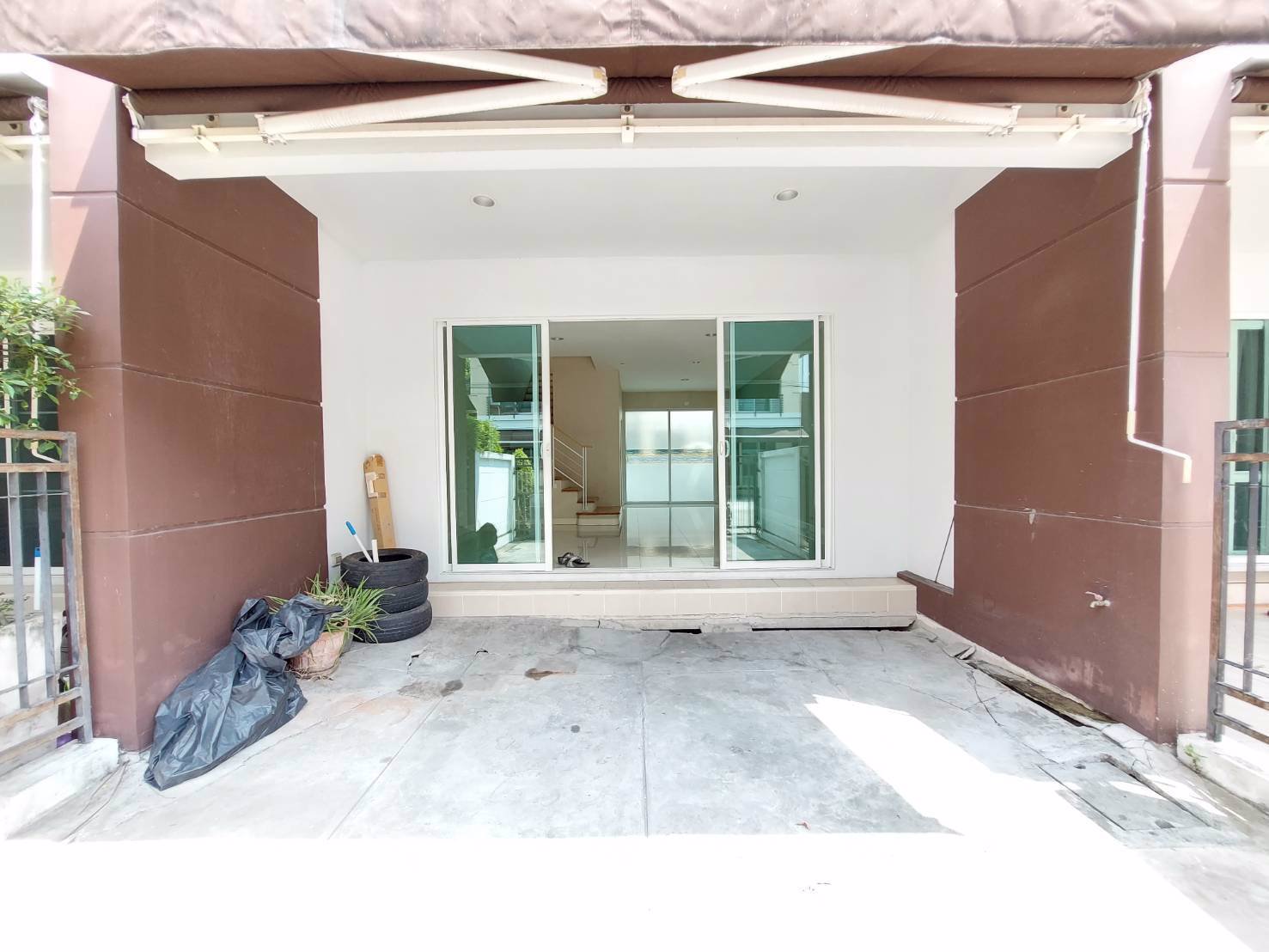 ขาย-ทาวน์โฮม-บ้านกลางเมือง-เกษตร-นวมินทร์-baan-klang-muang-kaset-nawamin