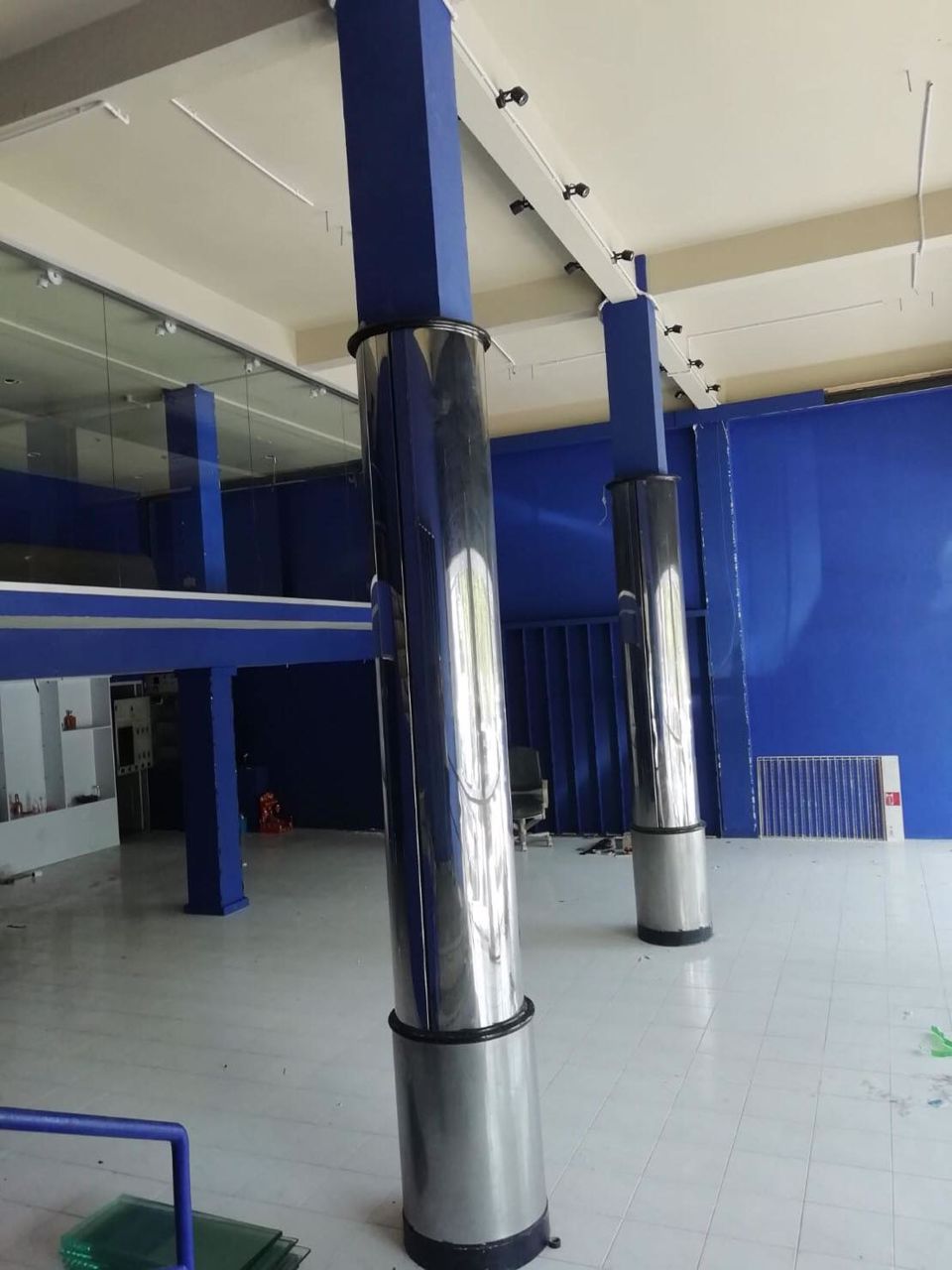 อาคาร-โชว์รูมติดถนนเอกมัยให้เช่า-