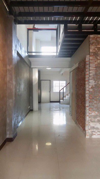 ให้เช่าอาคารพาณิชย์ติดถนนโชคชัย4-ซอย84