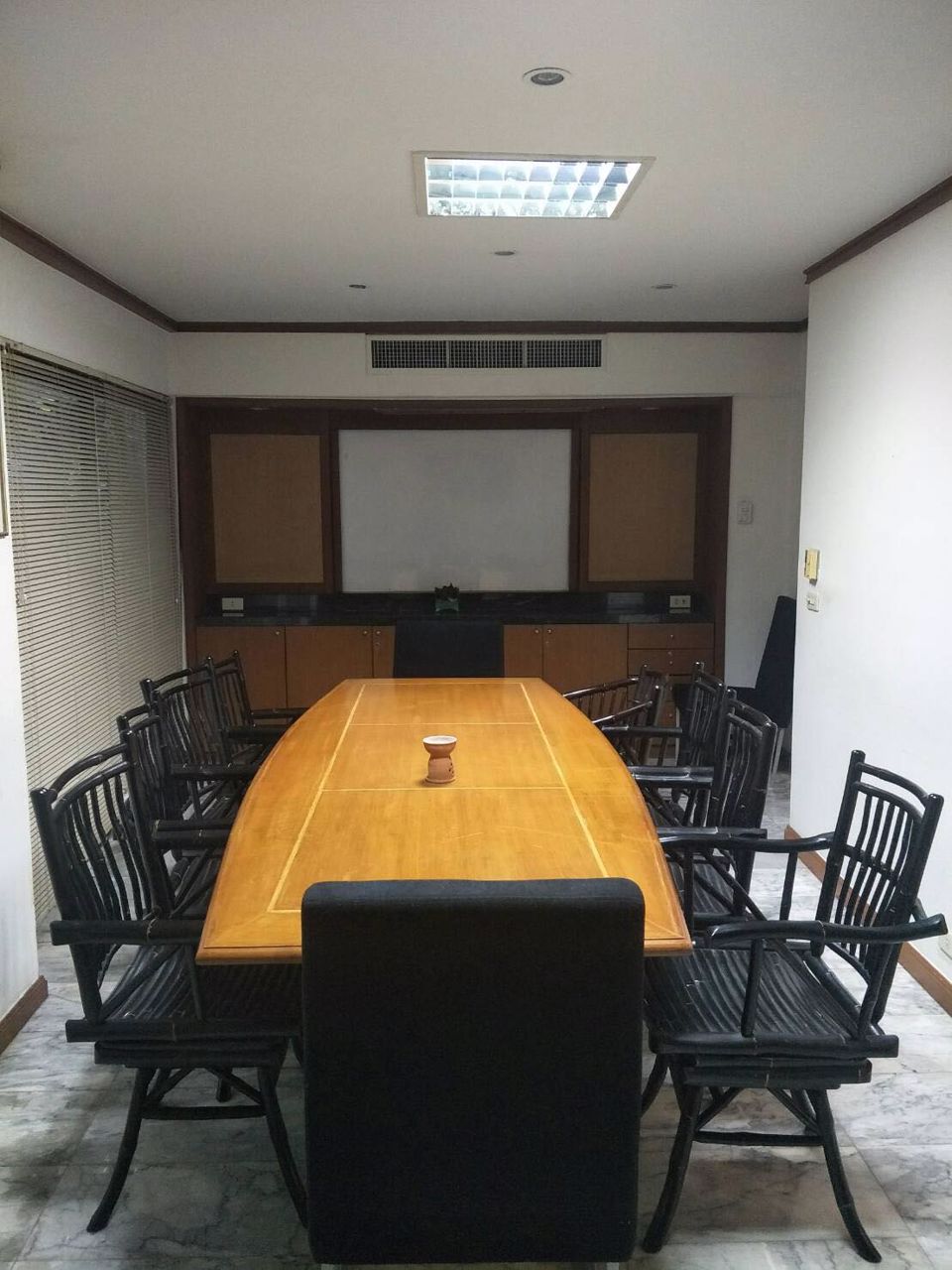 ขายโฮมออฟฟิตสำนักงาน-4-ชั้น-town-in-town