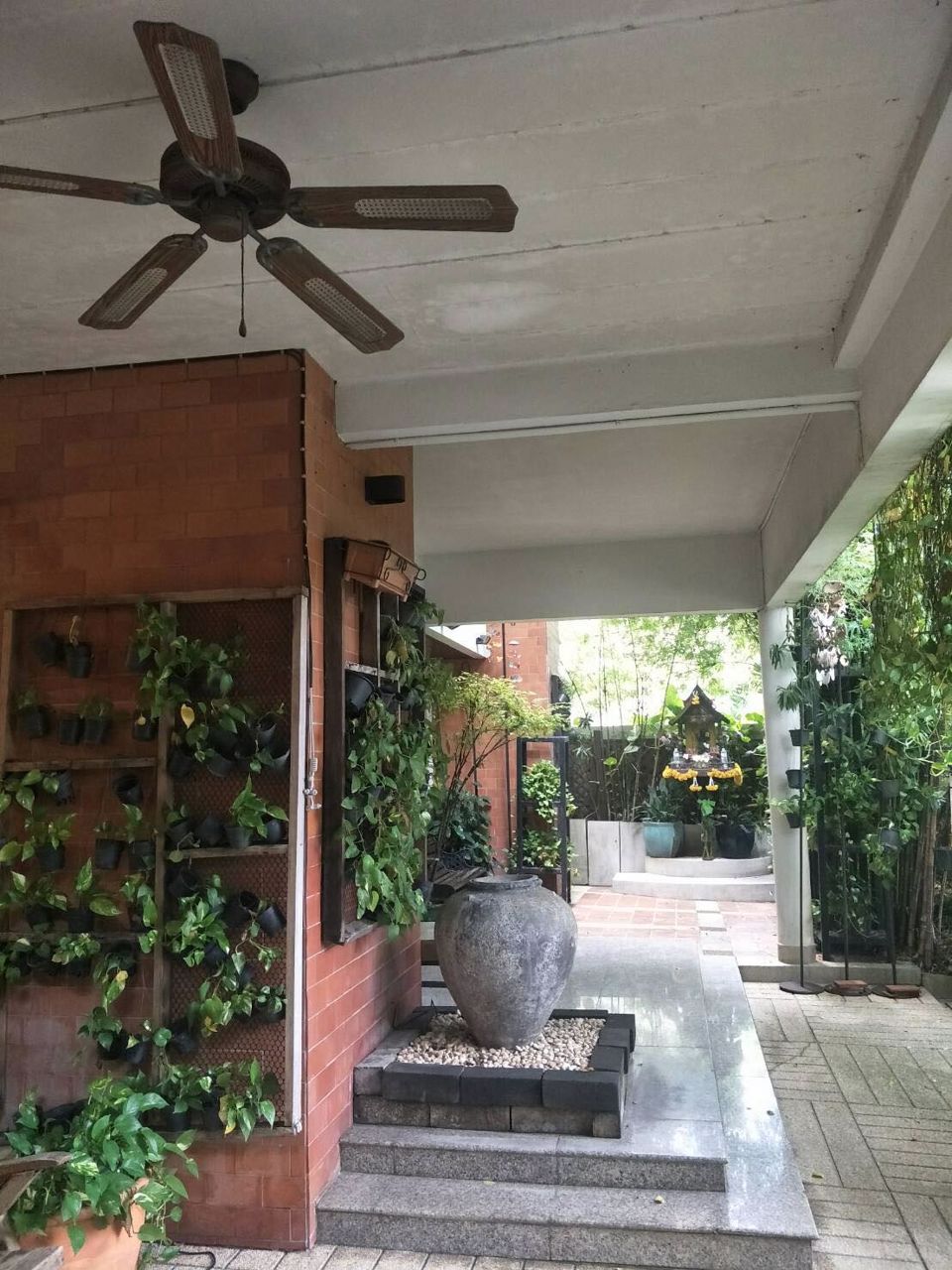 ขายโฮมออฟฟิตสำนักงาน-4-ชั้น-town-in-town