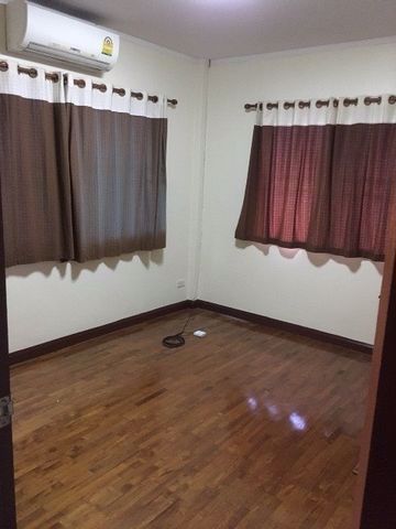 บ้านเดี่ยวให้เช่าหมู่บ้านสัมมากร-รามคำแหง-112-หลังหัวมุม