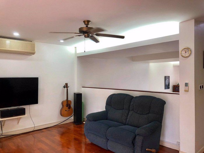 ขายและให้เช่าบ้านทาวน์เฮ้าส์หมู่บ้านโฮมเพลส-สุขุมวิท-71